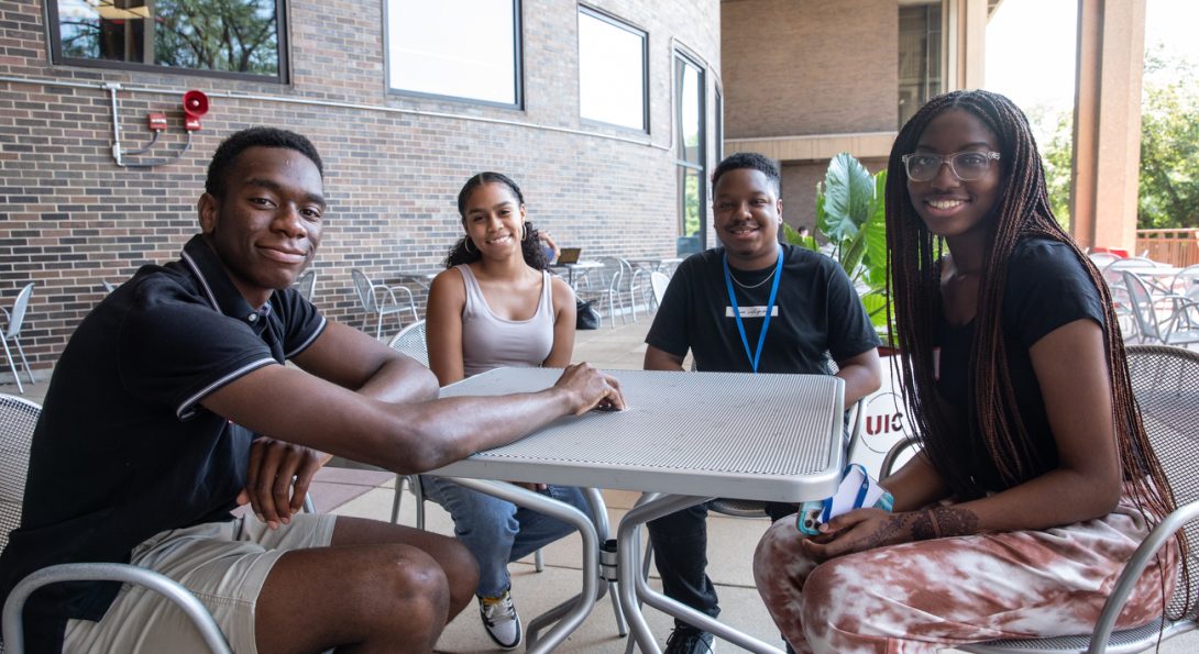 DuSable Scholars Program students in conversation