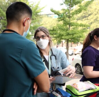 Mobile Migrant Health Team 