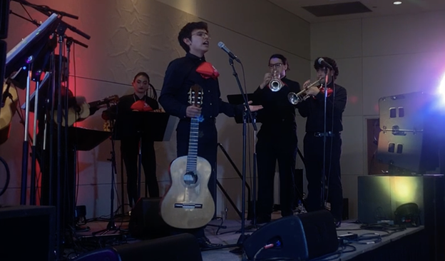 Mariachi Perla del Medio Oeste